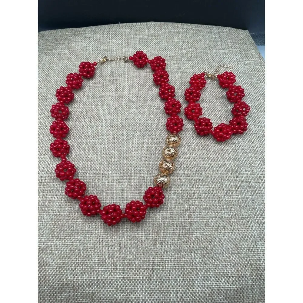 Charming Cherry Two piece Set Necklace and Bracelet Bright Red Beaded